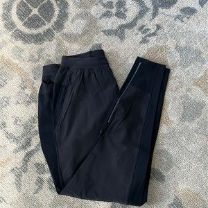 Lululemon Surge Hybrid Pant/Jogger Men’s Black- Medium